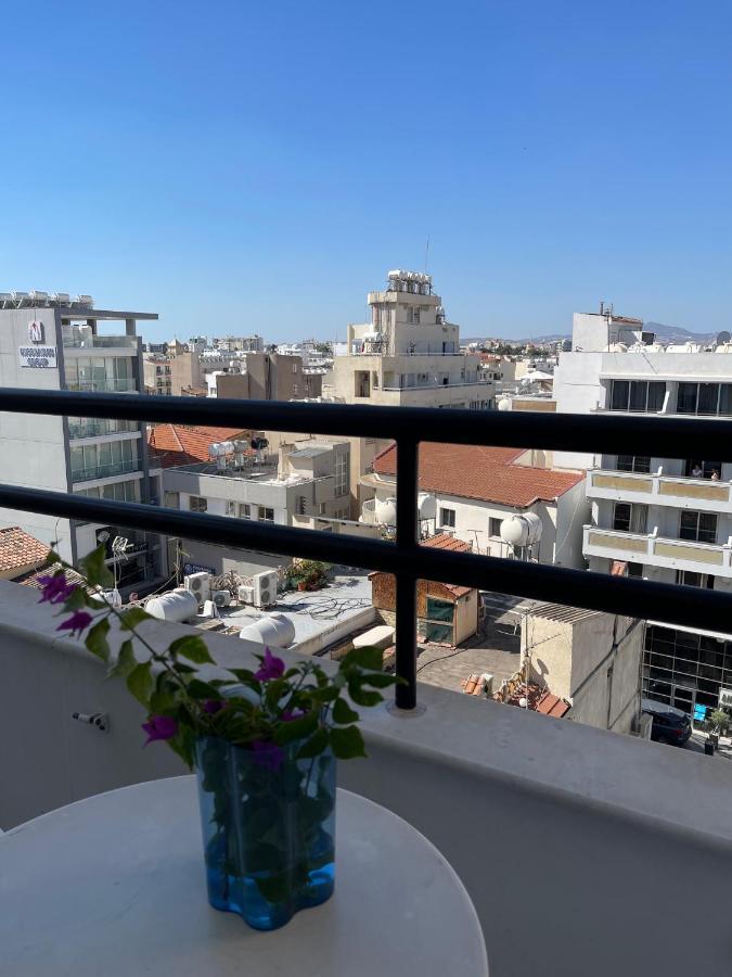 Krasas Beach Larnaca Buitenkant foto